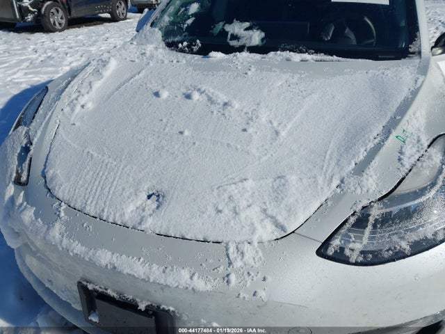 2021 TESLA MODEL 3 5YJ3E1EB9MF855382 Photo 9