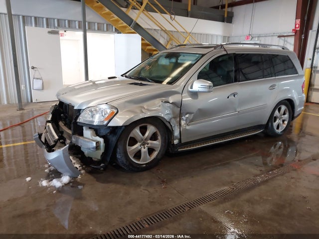 2011 MERCEDES-BENZ GL 450 4JGBF7BE6BA699927 Photo 1