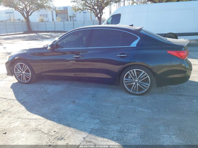 2014 INFINITI Q50 HYBRID JN1AV7AR0EM702771 Photo 2