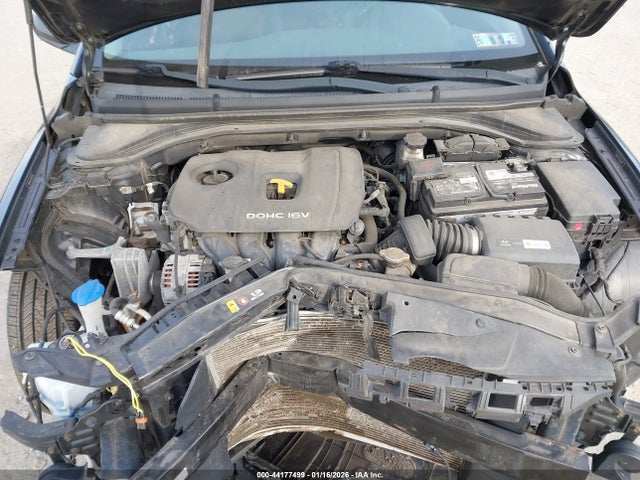 5NPD84LF2JH264780 Hyundai Elantra Value Edition