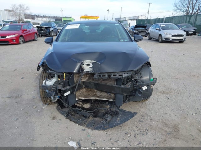5NPD84LF2JH264780 Hyundai Elantra Value Edition
