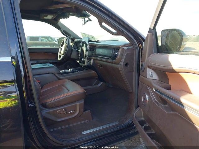 1FMJK1P82REA47607 Ford Expedition King Ranch Max