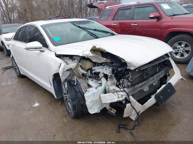 2017 LINCOLN MKZ 3LN6L5C95HR634825
