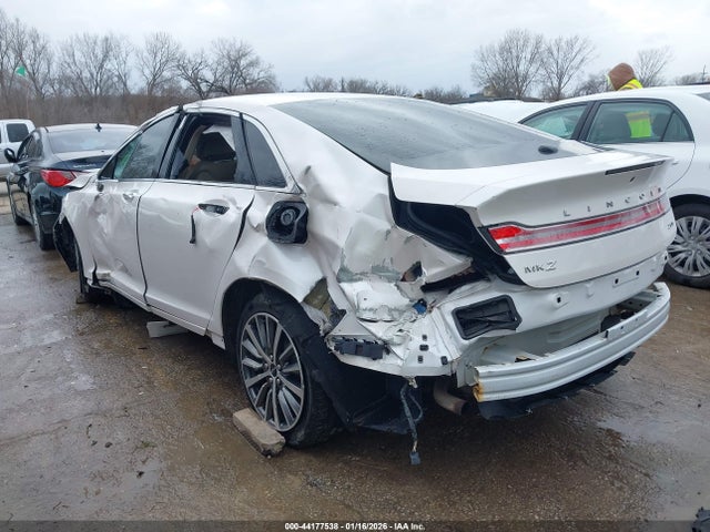 2017 LINCOLN MKZ 3LN6L5C95HR634825 Photo 2