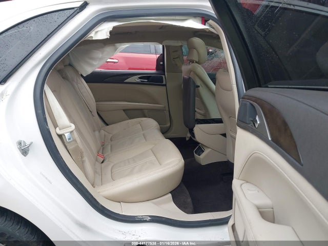 2017 LINCOLN MKZ 3LN6L5C95HR634825 Photo 7