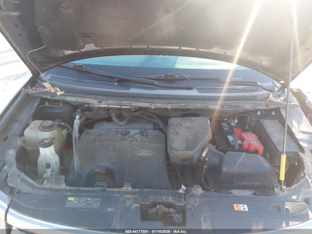 2FMDK3KC8EBB12339 Ford Edge Limited
