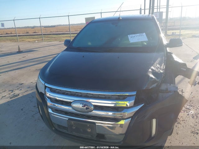 2FMDK3KC8EBB12339 Ford Edge Limited