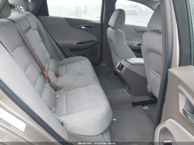 2022 CHEVROLET MALIBU 1G1ZD5ST3NF149600 Photo 7