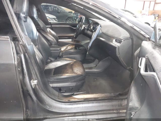 2016 TESLA MODEL S 5YJSA1E24GF128405 Photo 4