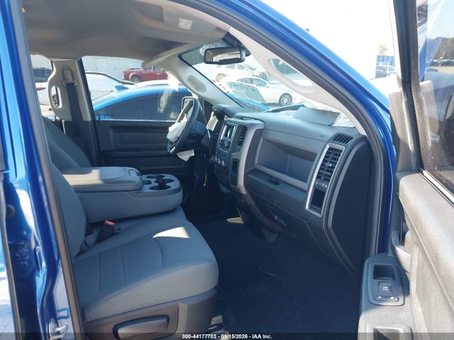 Aukcja sprzedaży 2019 Ram 1500 Classic Express  4x2 6'4 Box, vin: 1C6RR6FG4KS712398, numer aukcji: 44177703