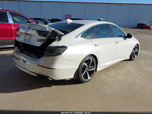 2018 Honda Accord Sport 2.0t მანქანა იყიდება აუქციონზე, vin: 1HGCV2F33JA045975, აუქციონის ნომერი: 44177716