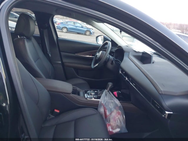 44177722 :رقم المزاد ، 3MVDMBDM8SM766894 vin ، 2025 Mazda Cx-30 2.5 S Premium Package مزاد بيع