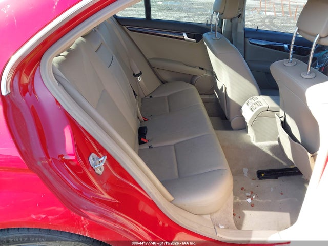 WDDGF8AB9EA895801 Mercedes-Benz C 300 Sport 4matic