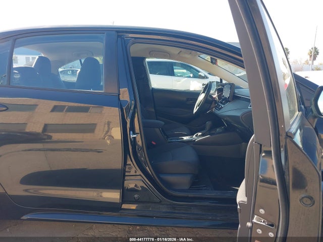 Toyota COROLLA LE 2022 5YFEPMAE3NP340064 Image 5