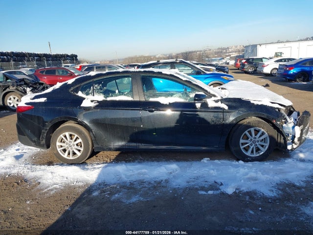 44177789 :رقم المزاد ، 4T1DBADK1SU032847 vin ، 2025 Toyota Camry Le مزاد بيع