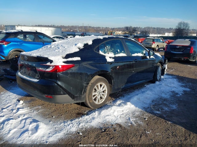 44177789 :رقم المزاد ، 4T1DBADK1SU032847 vin ، 2025 Toyota Camry Le مزاد بيع