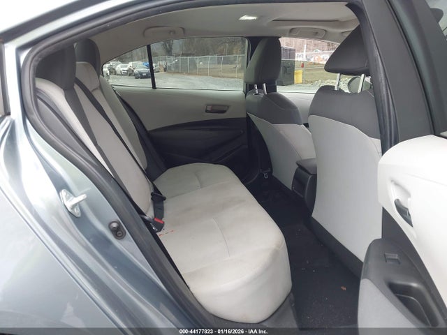 44177823 :رقم المزاد ، JTDHPMAE7NJ203047 vin ، 2022 Toyota Corolla Le مزاد بيع