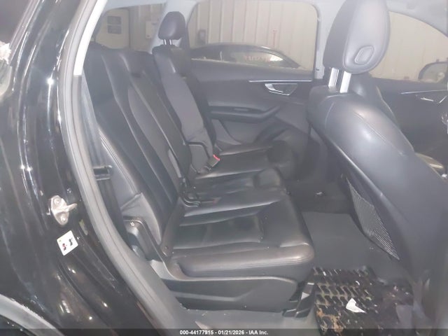 2019 AUDI Q7 WA1LAAF73KD010192 Photo 7