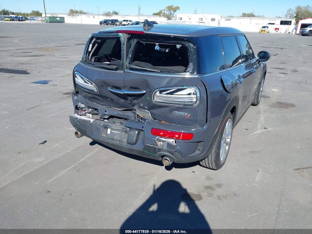 2020 MINI CLUBMAN WMWLV7C07L2M49605 Photo 3