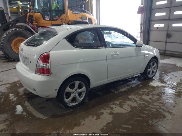 2011 HYUNDAI ACCENT KMHCN3AC6BU194680 Photo 3