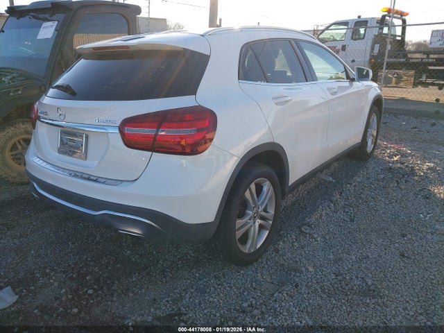 2019 MERCEDES-BENZ GLA 250 WDCTG4GB6KU012912 Photo 3