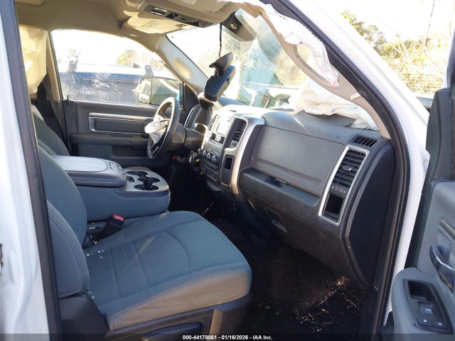 44178061 :رقم المزاد ، 1C6RR7TT9ES326006 vin ، 2014 Ram 1500 Slt مزاد بيع