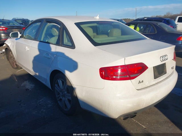 2011 AUDI A4 WAUBFAFL8BN031501 Photo 2