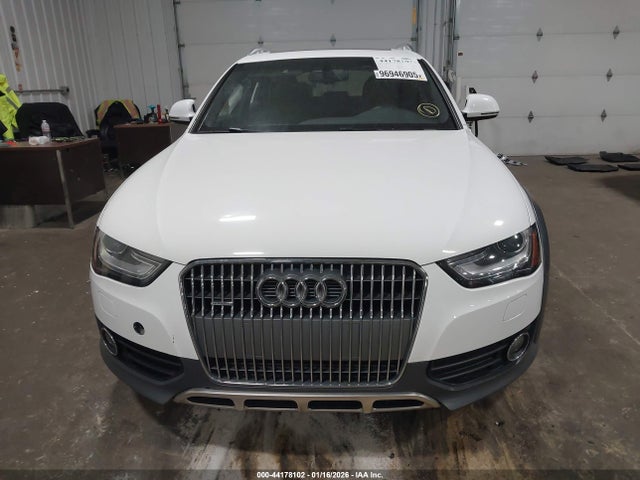 2016 Audi Allroad 2.0t Premium მანქანა იყიდება აუქციონზე, vin: WA1UFAFL0GA014583, აუქციონის ნომერი: 44178102