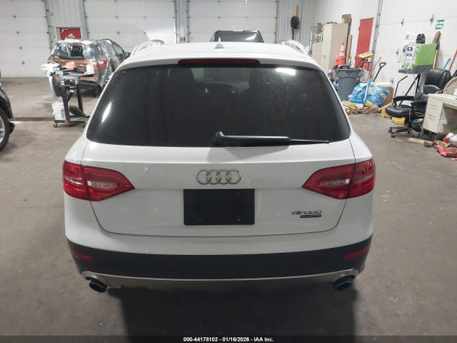 2016 Audi Allroad 2.0t Premium მანქანა იყიდება აუქციონზე, vin: WA1UFAFL0GA014583, აუქციონის ნომერი: 44178102