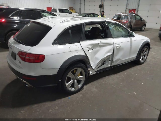 2016 AUDI ALLROAD WA1UFAFL0GA014583 Photo 3