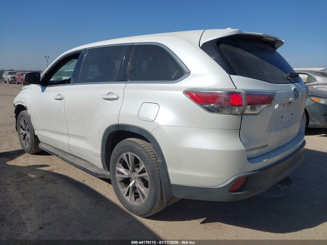 5TDZKRFH7FS078011 Toyota Highlander Le Plus V6