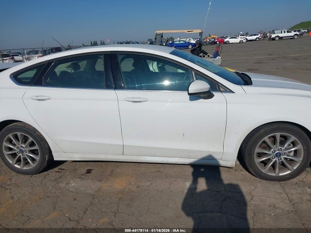 Ford FUSION SE 2017 3FA6P0H71HR343523 Image 14
