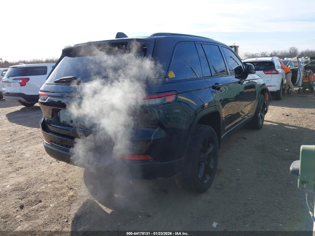 2022 JEEP GRAND CHEROKEE 1C4RJHAG0N8610777 Photo 3
