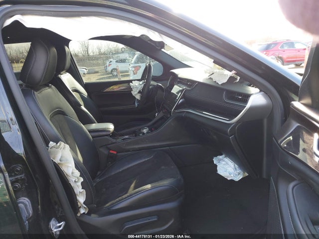 2022 JEEP GRAND CHEROKEE 1C4RJHAG0N8610777 Photo 4