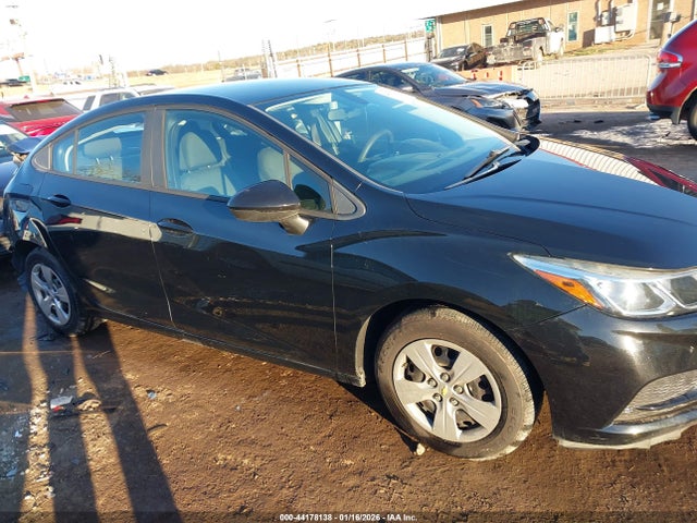 2017 Chevrolet Cruze Ls Auto მანქანა იყიდება აუქციონზე, vin: 1G1BC5SM1H7226542, აუქციონის ნომერი: 44178138
