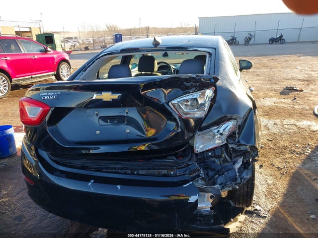 Auction sale of the 2017 Chevrolet Cruze Ls Auto, vin: 1G1BC5SM1H7226542, lot number: 44178138