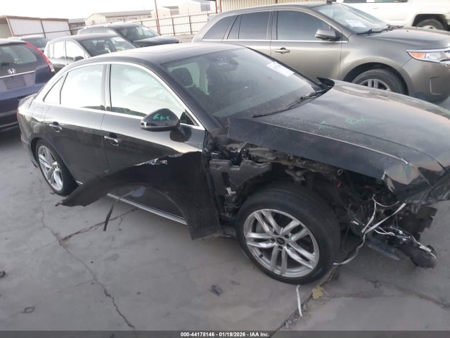 Продажа на аукционе авто 2024 Audi A4 Premium Plus 45 Tfsi S Line Quattro S Tronic, vin: WAUEAAF45RN006649, номер лота: 44178146