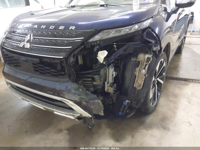2022 MITSUBISHI OUTLANDER JA4J4UA89NZ039302 Photo 5
