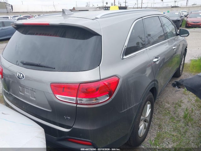 5XYPG4A54HG291264 KIA Sorento 3.3l Lx
