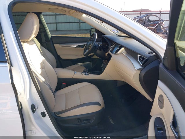 44178321 :رقم المزاد ، 3PCAJ5M34KF114039 vin ، 2019 Infiniti Qx50 Essential مزاد بيع