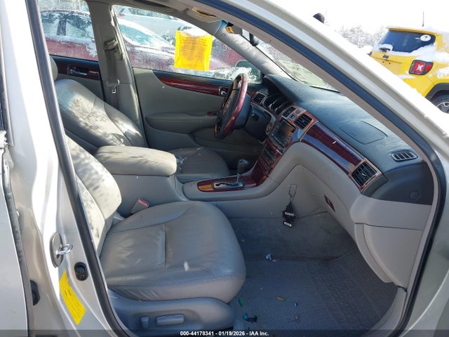 2003 Lexus Es 300 მანქანა იყიდება აუქციონზე, vin: JTHBF30G930109808, აუქციონის ნომერი: 44178341