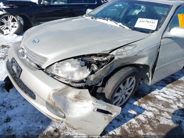 2003 Lexus Es 300 მანქანა იყიდება აუქციონზე, vin: JTHBF30G930109808, აუქციონის ნომერი: 44178341