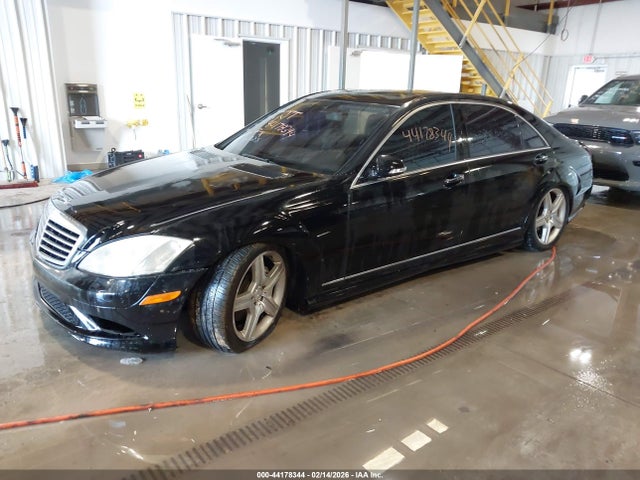 44178344 :رقم المزاد ، WDDNG86X68A188006 vin ، 2008 Mercedes-benz S 550 4matic مزاد بيع