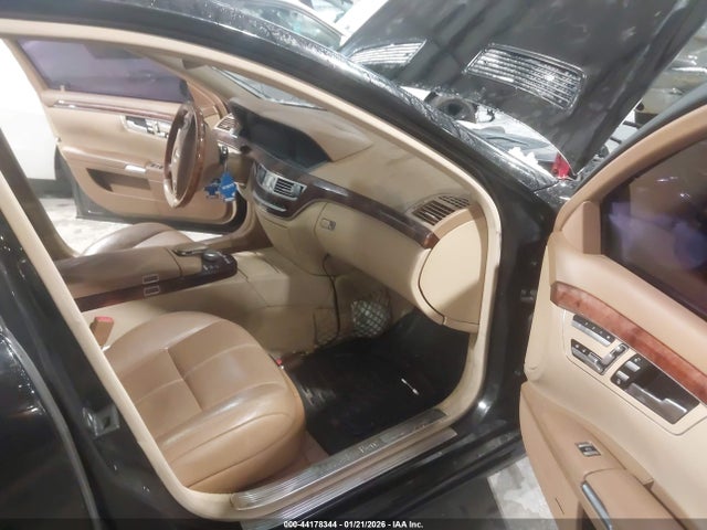 44178344 :رقم المزاد ، WDDNG86X68A188006 vin ، 2008 Mercedes-benz S 550 4matic مزاد بيع