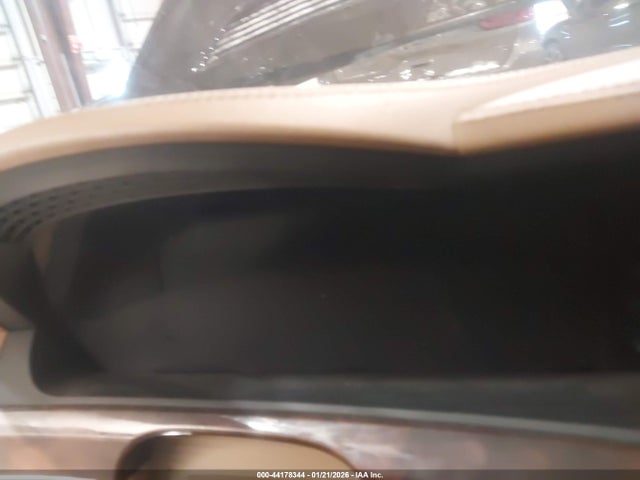 44178344 :رقم المزاد ، WDDNG86X68A188006 vin ، 2008 Mercedes-benz S 550 4matic مزاد بيع