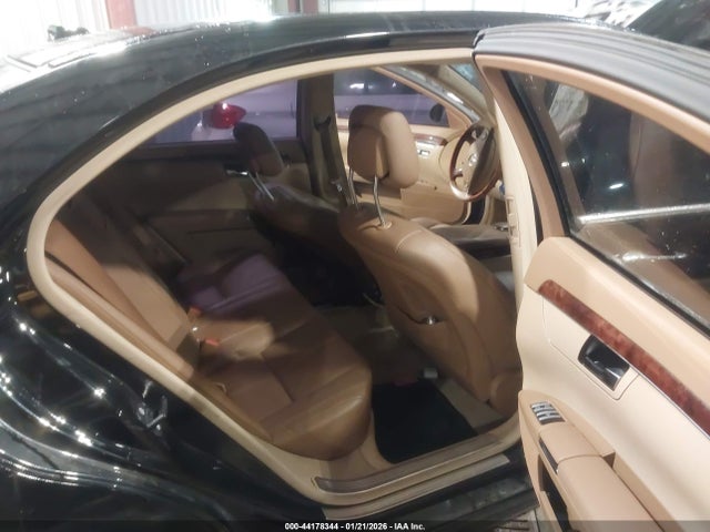 44178344 :رقم المزاد ، WDDNG86X68A188006 vin ، 2008 Mercedes-benz S 550 4matic مزاد بيع