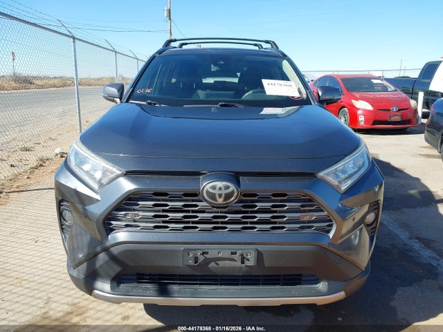 JTMY1RFV4KD010419 Toyota Rav4 Limited