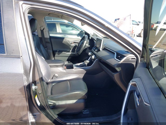 JTMY1RFV4KD010419 Toyota Rav4 Limited
