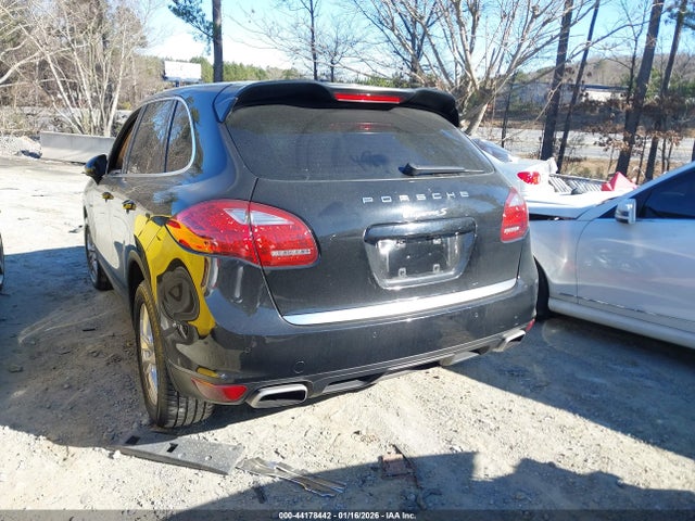 2014 PORSCHE CAYENNE HYBRID WP1AE2A20ELA50905 Photo 2