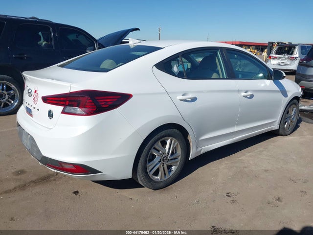 Hyundai ELANTRA SEL 2019 5NPD84LF0KH424169 Image 4